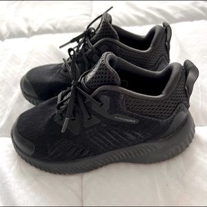 Adidas Alphabouce Boys (Toddler) Size 10. (Used)